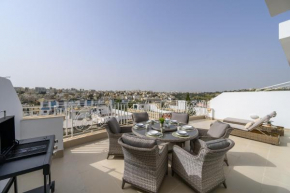 Breathtaking Penthouse Crimson Court B